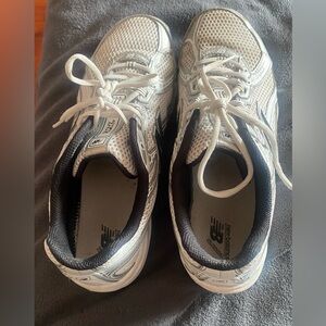 New Balance 740s